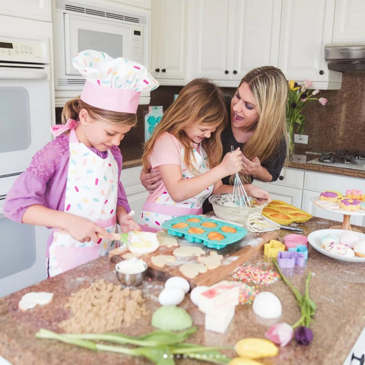 Deluxe Child Apron Set